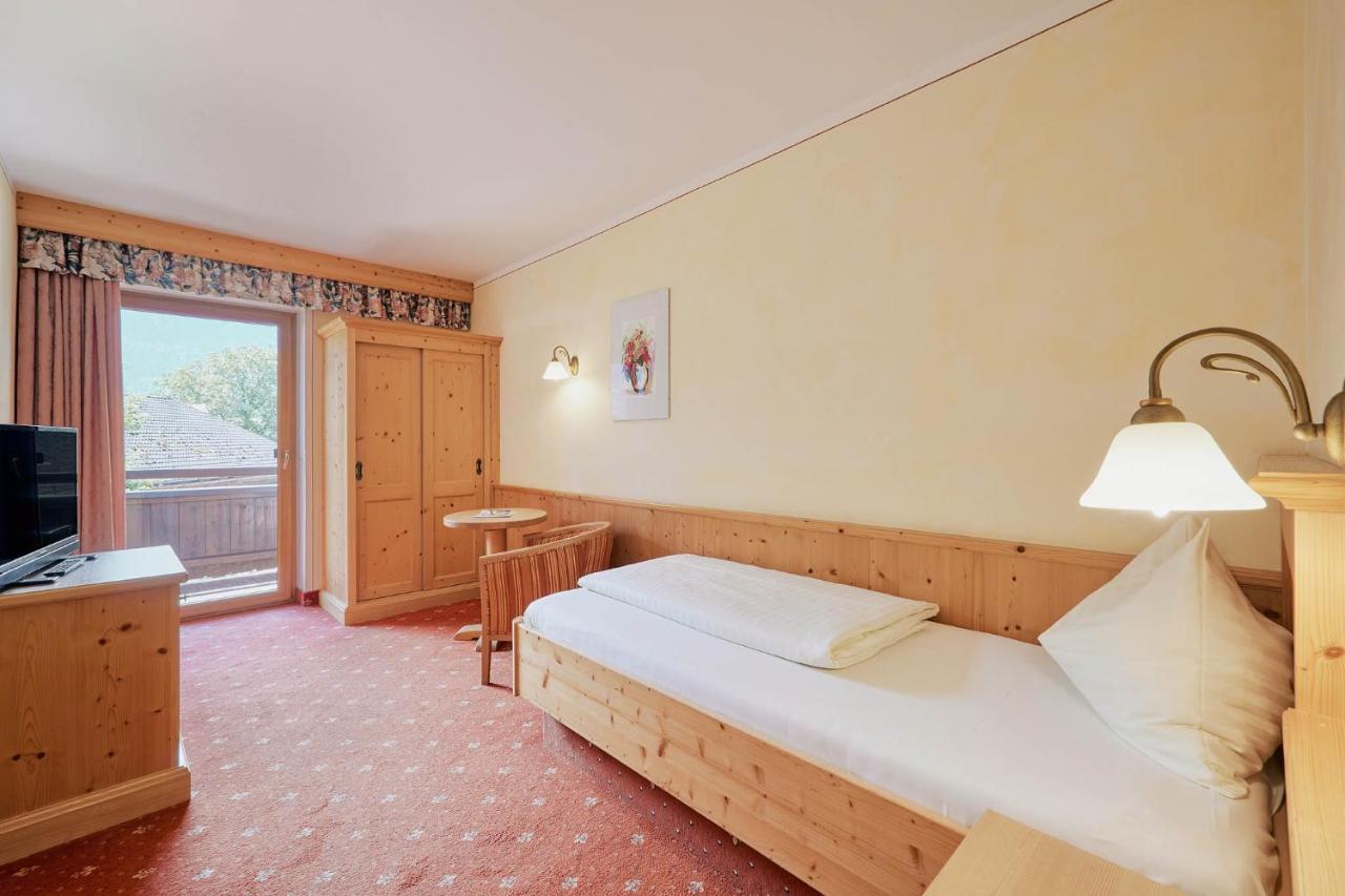 Gasthaus Hotel Oberwirt Ebbs Esterno foto
