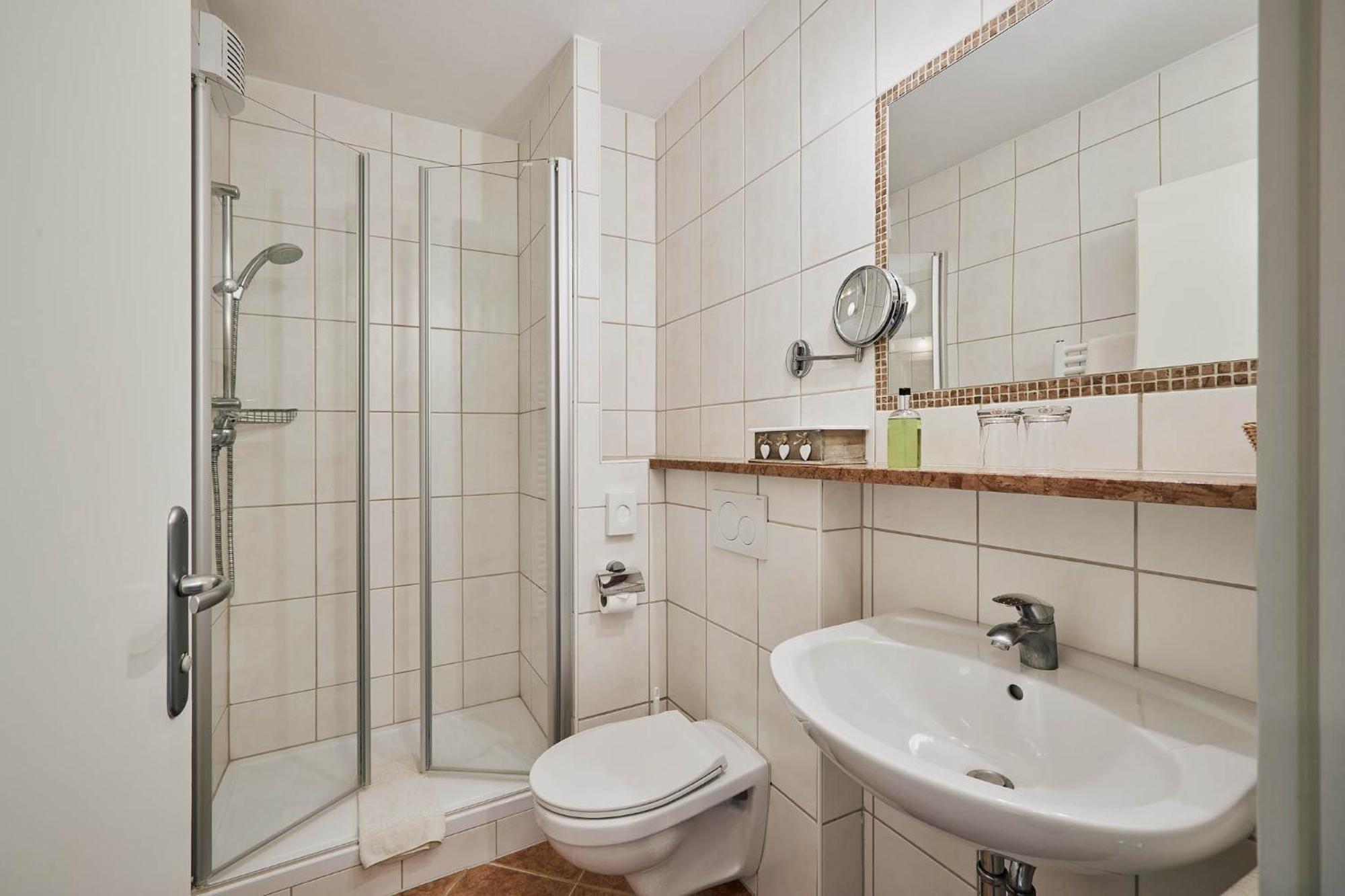 Gasthaus Hotel Oberwirt Ebbs Esterno foto